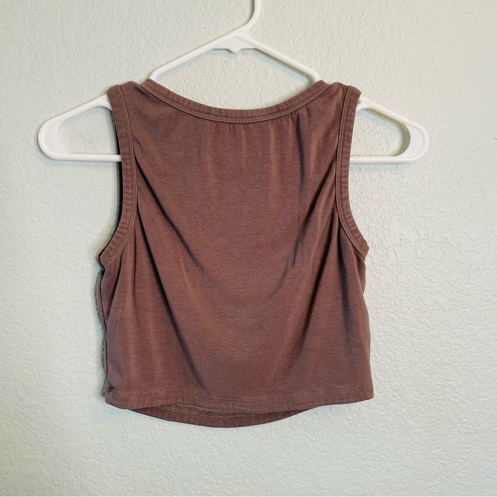 White Fox Taupe Cropped Tank Top | Medium - Picture 5 of 5